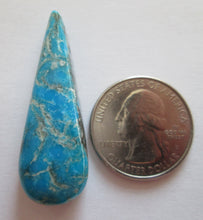 Load image into Gallery viewer, 40.80 ct. (43x15x9 mm) Stabilized Kingman Turquoise Side Drilled Pendent Gemstone, FC 057